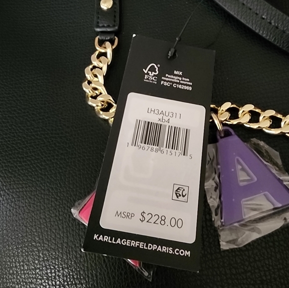 Nwt KARL LAGERFELD PARIS